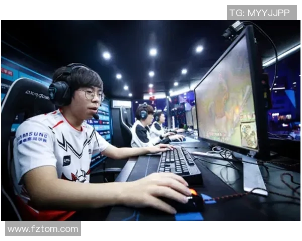 电竞比分与和平精英深度解析JDG战队的进攻策略与战术布局 电竞比分与和平精英深度解析JDG战队的进攻策略与战术布局